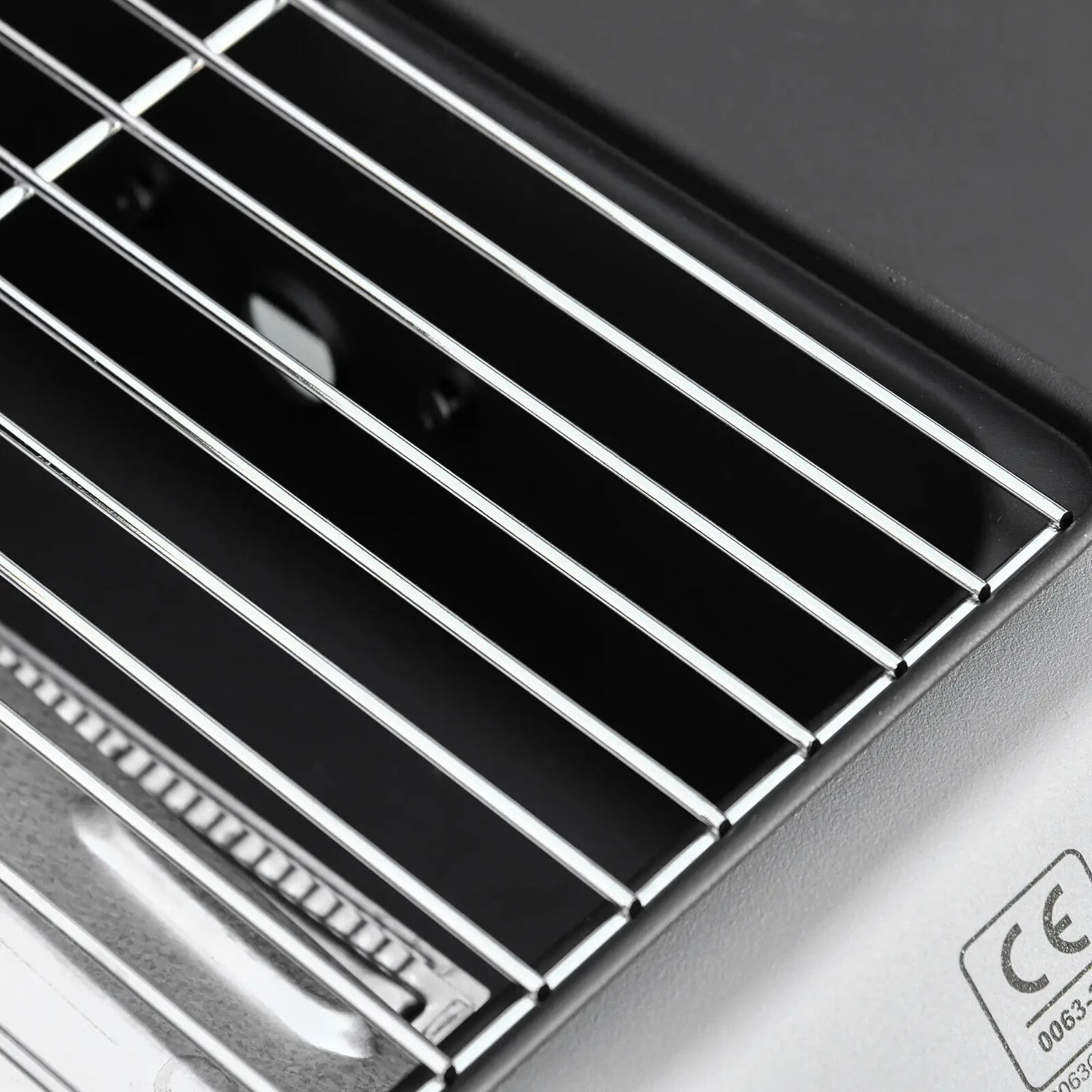 2 Burner Propane Gas BBQ Grill with 5.6kW Output and Side Shelves for Cooking - Home and Garden Furniture Shop - rustic - furniture