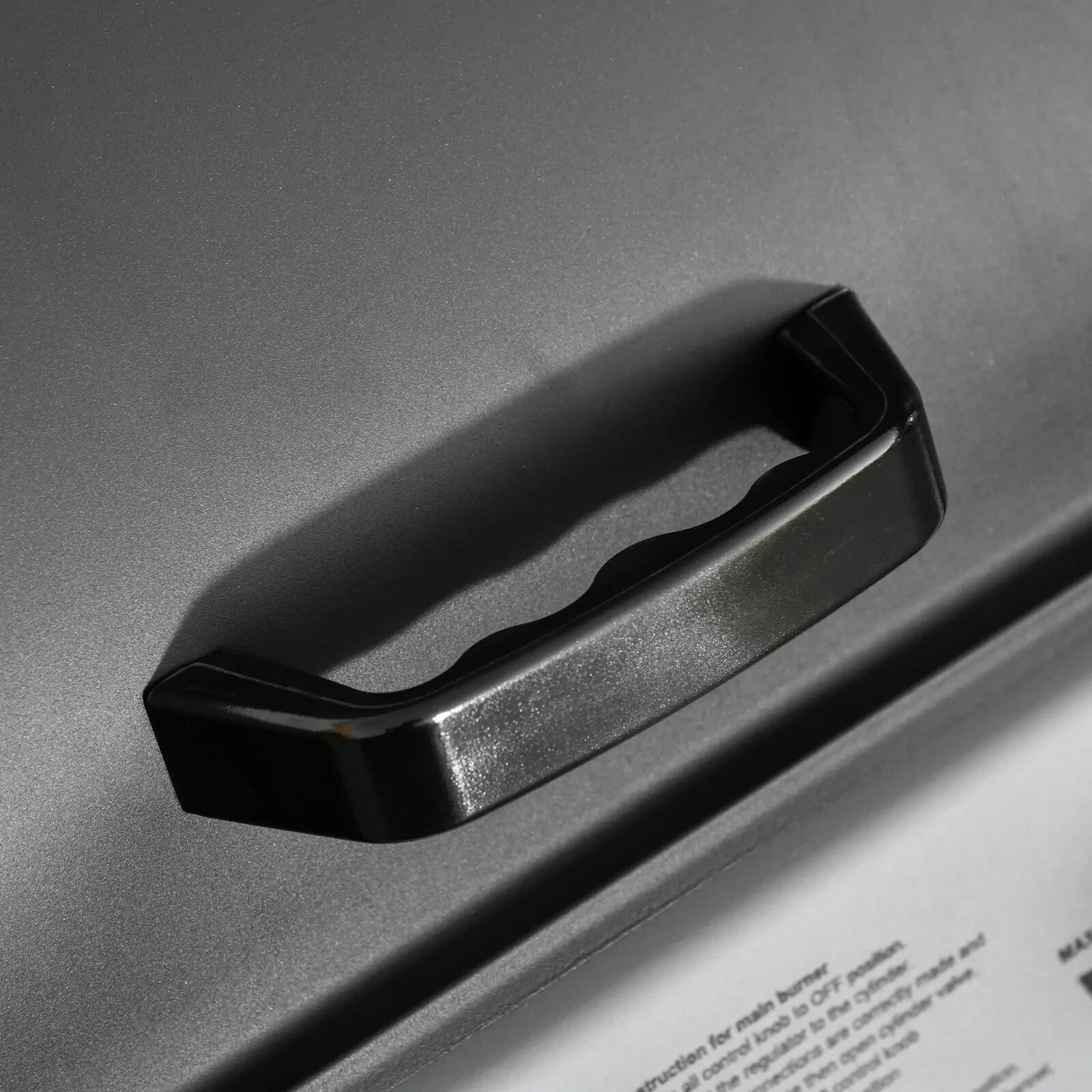 2 Burner Propane Gas BBQ Grill with 5.6kW Output and Side Shelves for Cooking - Home and Garden Furniture Shop - rustic - furniture