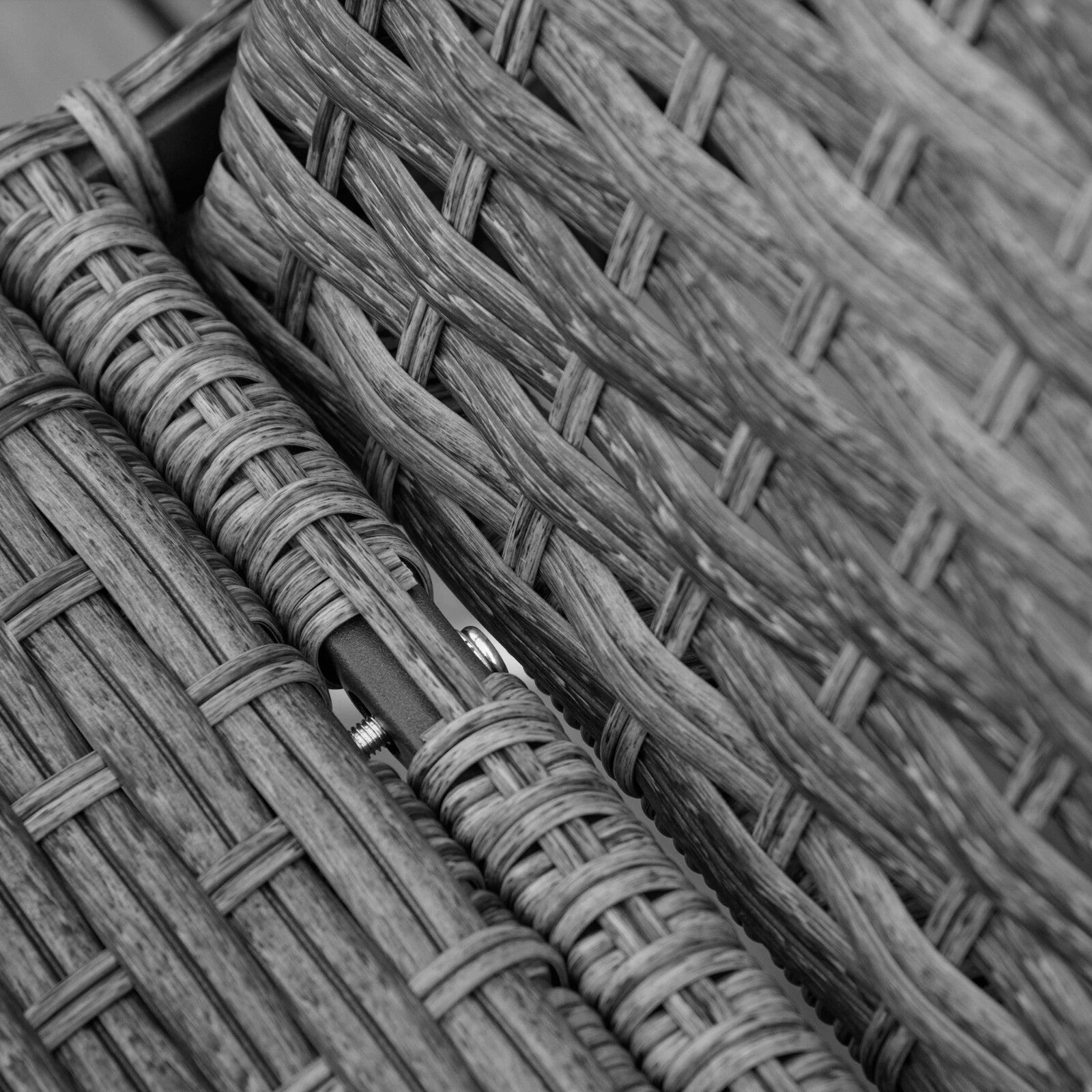 2x Rattan Sun Loungers with Cushions Garden Reclining Sunbeds 4 Level Adjustable - Home and Garden Furniture Shop - rustic - furniture