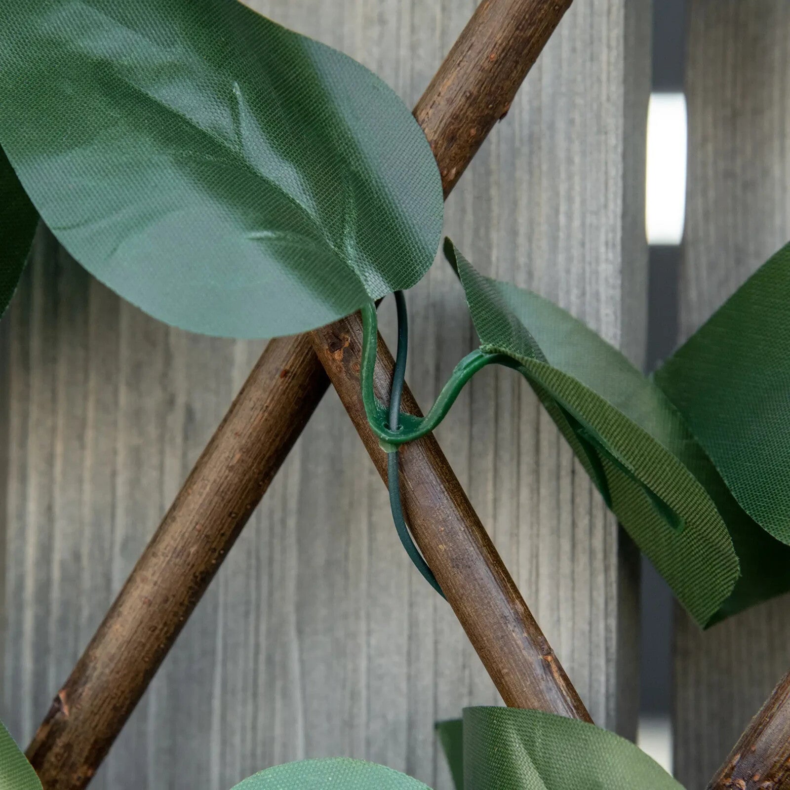 4pcs Expanding Artificial Trellis Fence 2m x 1m Garden Decorative Privacy Screen - Home and Garden Furniture Shop - rustic - furniture