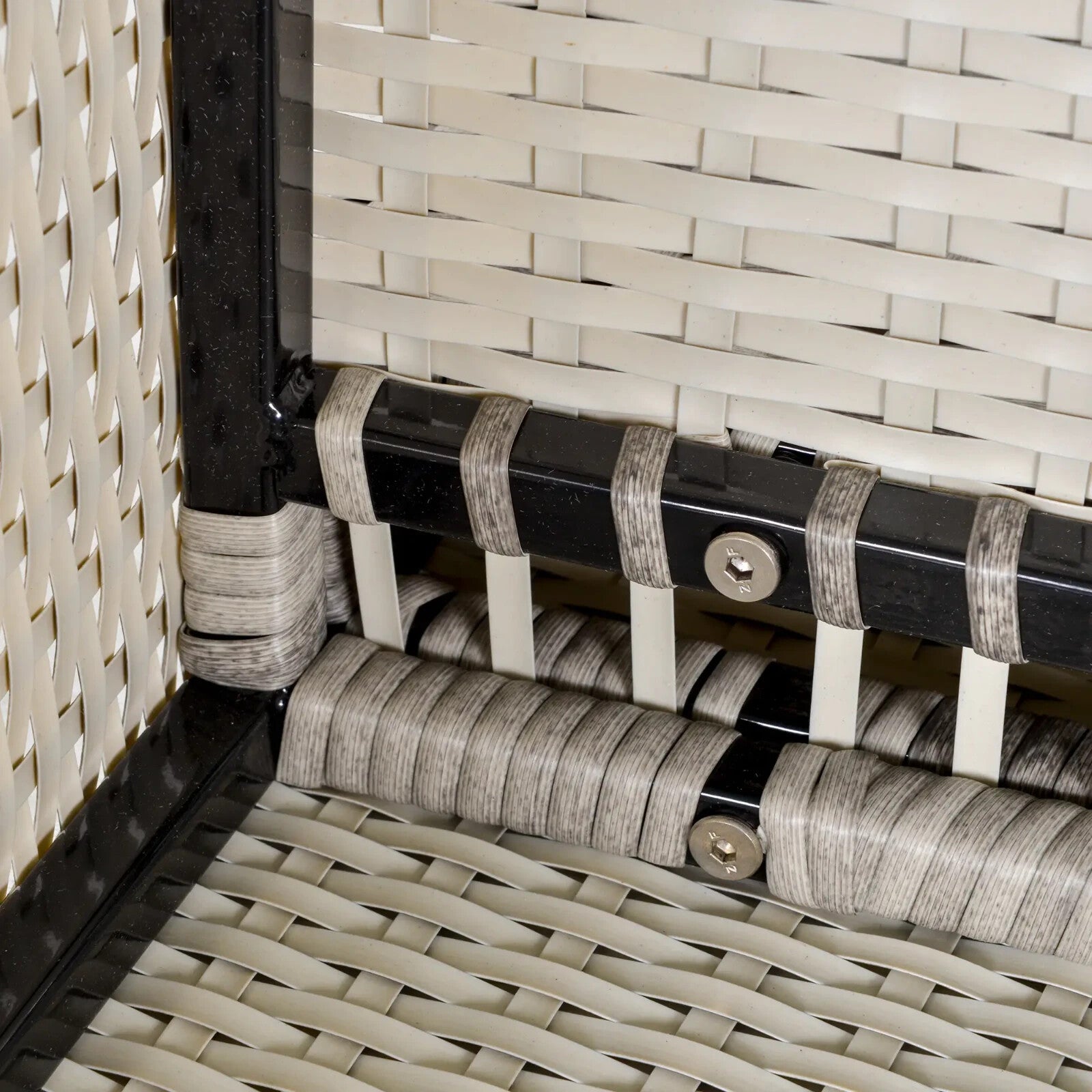 Rattan Garden Armchair – Light Grey Outdoor Single Chair with Cushions Grey