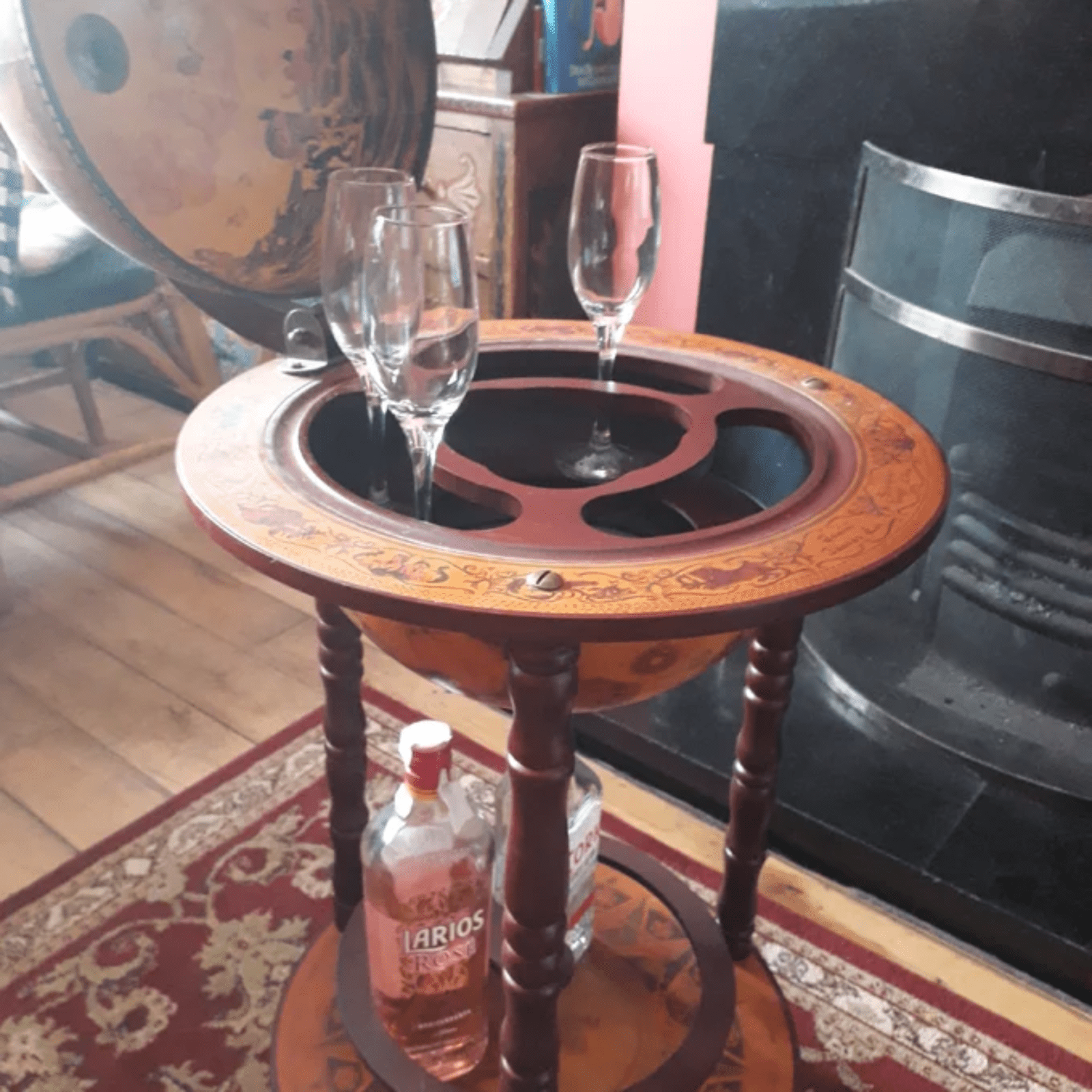 Globe Drinks Cabinet Trolley Retro Bar Wine Rack Glass Alcohol Bottle Storage - Home and Garden Furniture Shop - rustic - furniture