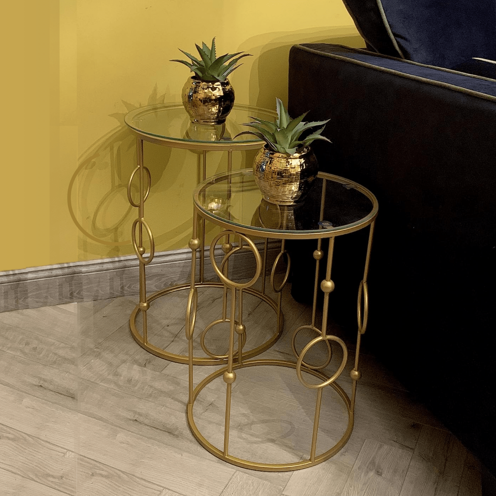 Gold Set of 2 Nesting Coffee Tables Nest Side End Table Set Glass Top Metal Legs - Home and Garden Furniture Shop - rustic - furniture