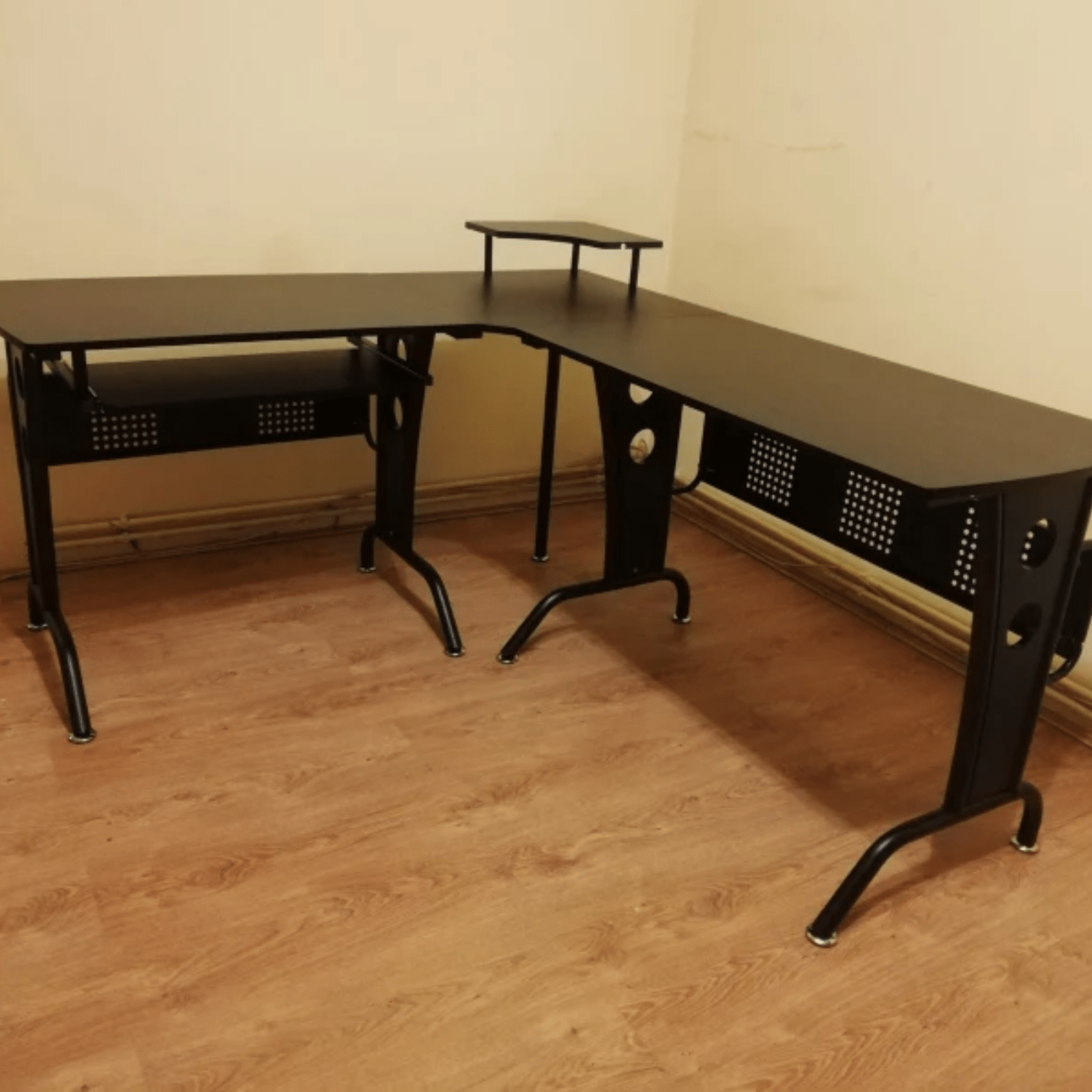 Large Corner Computer Desk Work Monitor Stand Home Office Gaming Desk L Shaped - Home and Garden Furniture Shop - rustic - furniture