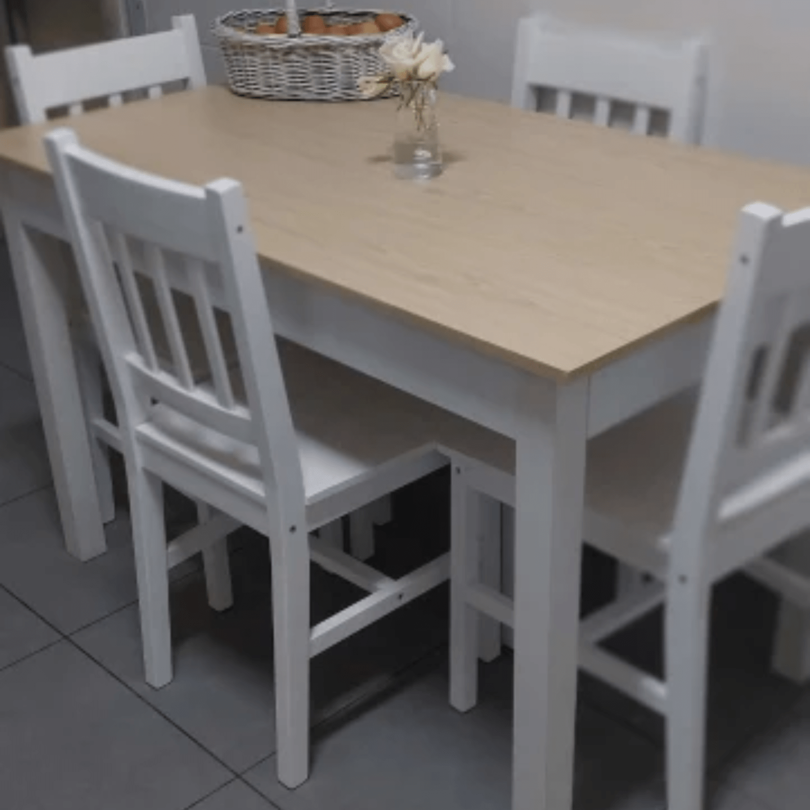 White Modern Dining Table Kitchen Table with Wood Oak Effect 4 to 6 Seater Table - Home and Garden Furniture Shop - rustic - furniture