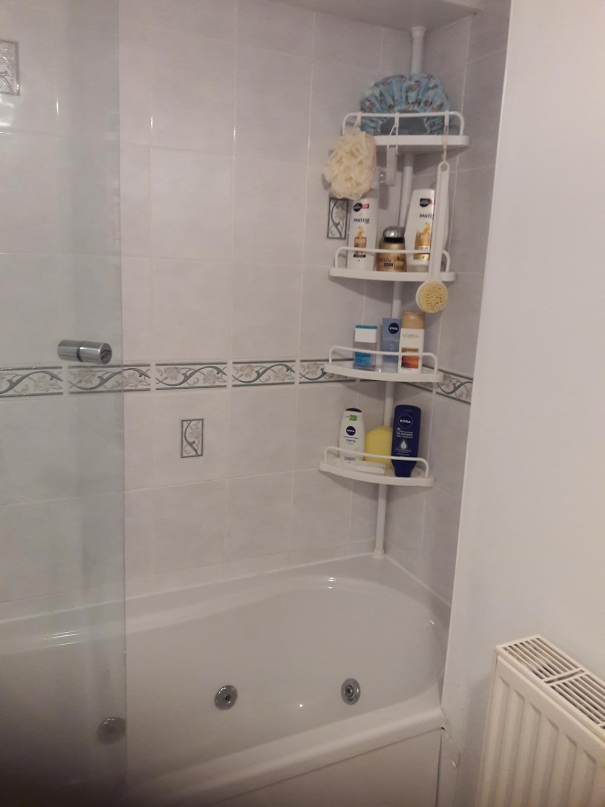 White Adjustable Corner Bathroom Shelf Shower Caddy Storage Telescopic Pole Unit