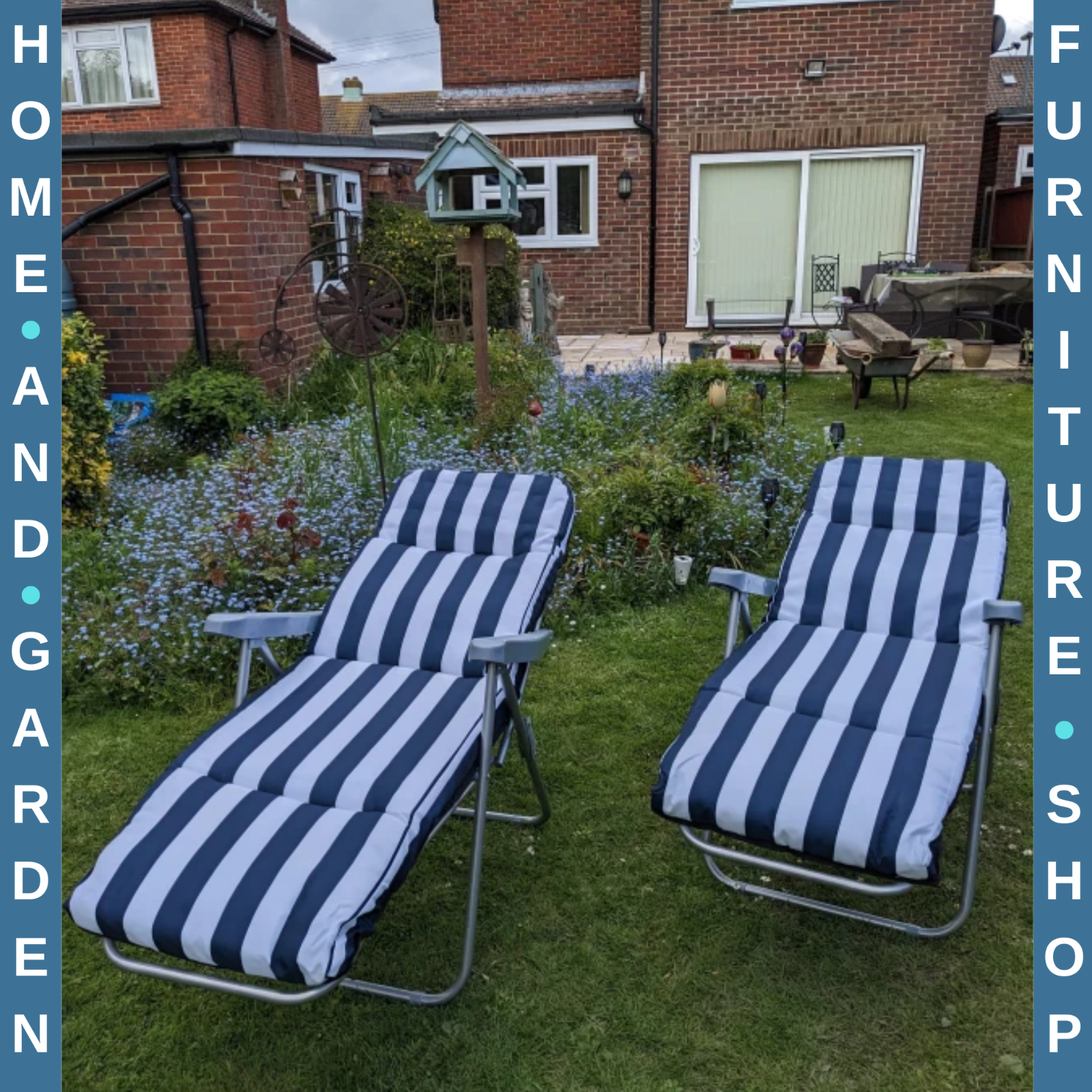 Set of 2 Sun Lounger Folding Recliner Chairs Patio Day Bed w/ Cushion Blue White