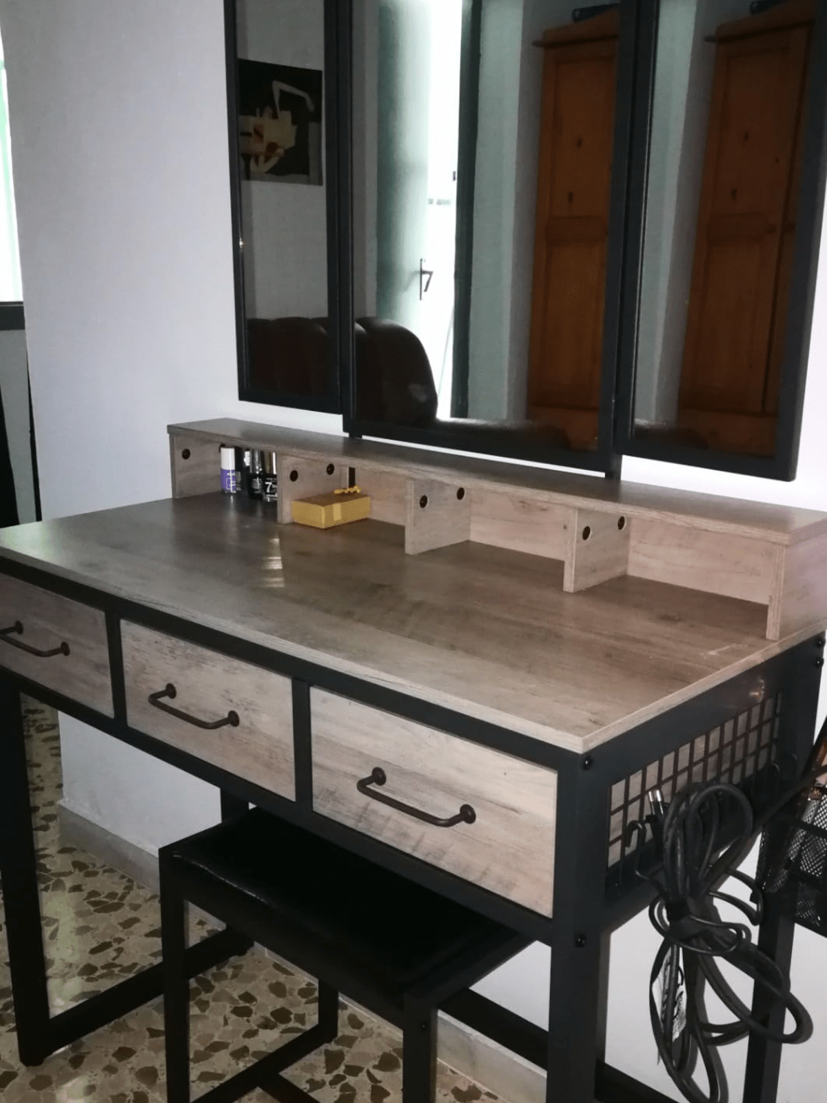 Dressing Table with Mirror and Stool Vanity Table Mirror Makeup Desk 3 Drawers - Home and Garden Furniture Shop - rustic - furniture