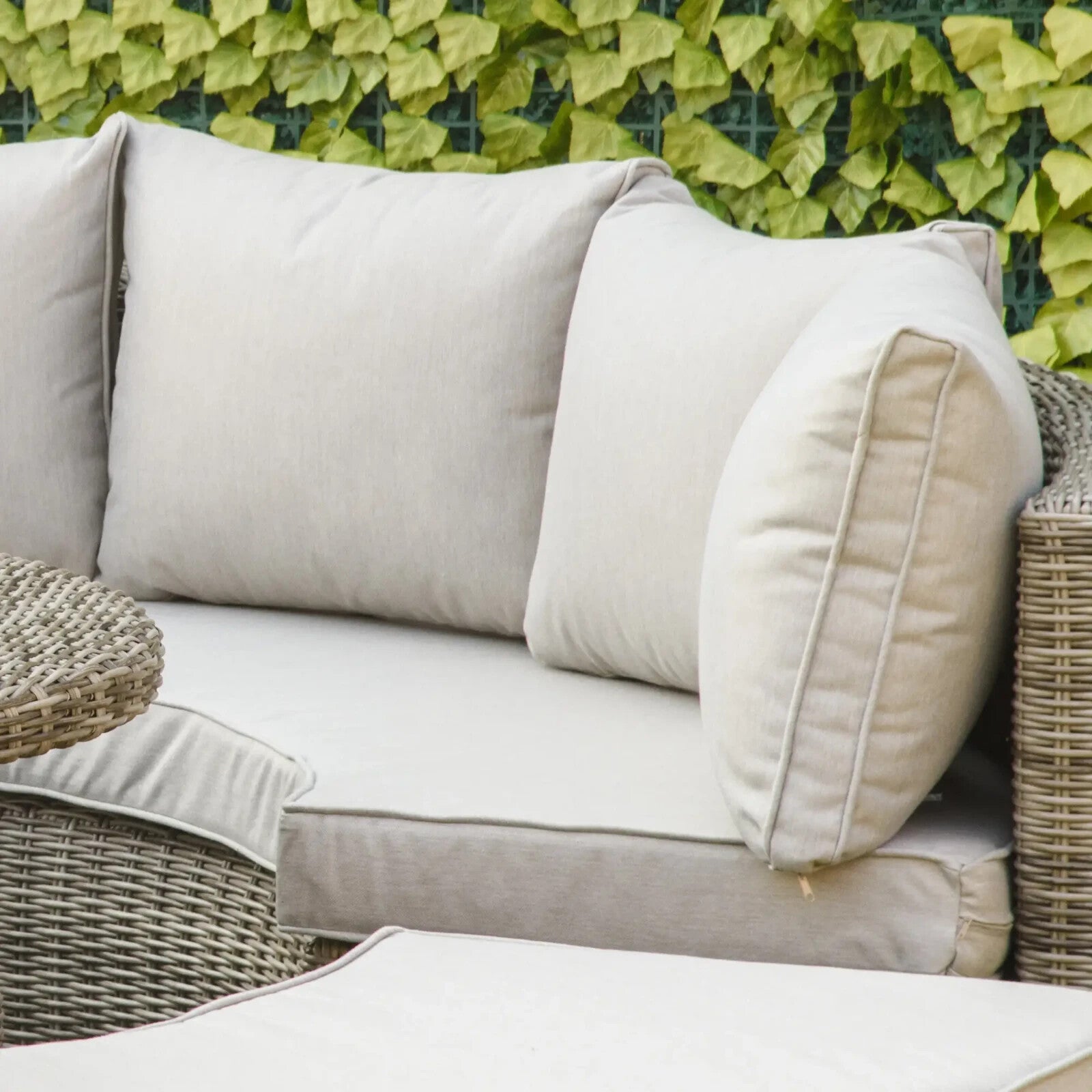 Five Piece Rattan Garden Lounge Set with Round Daybed Table and Cushions Outdoor - Home and Garden Furniture Shop - rustic - furniture