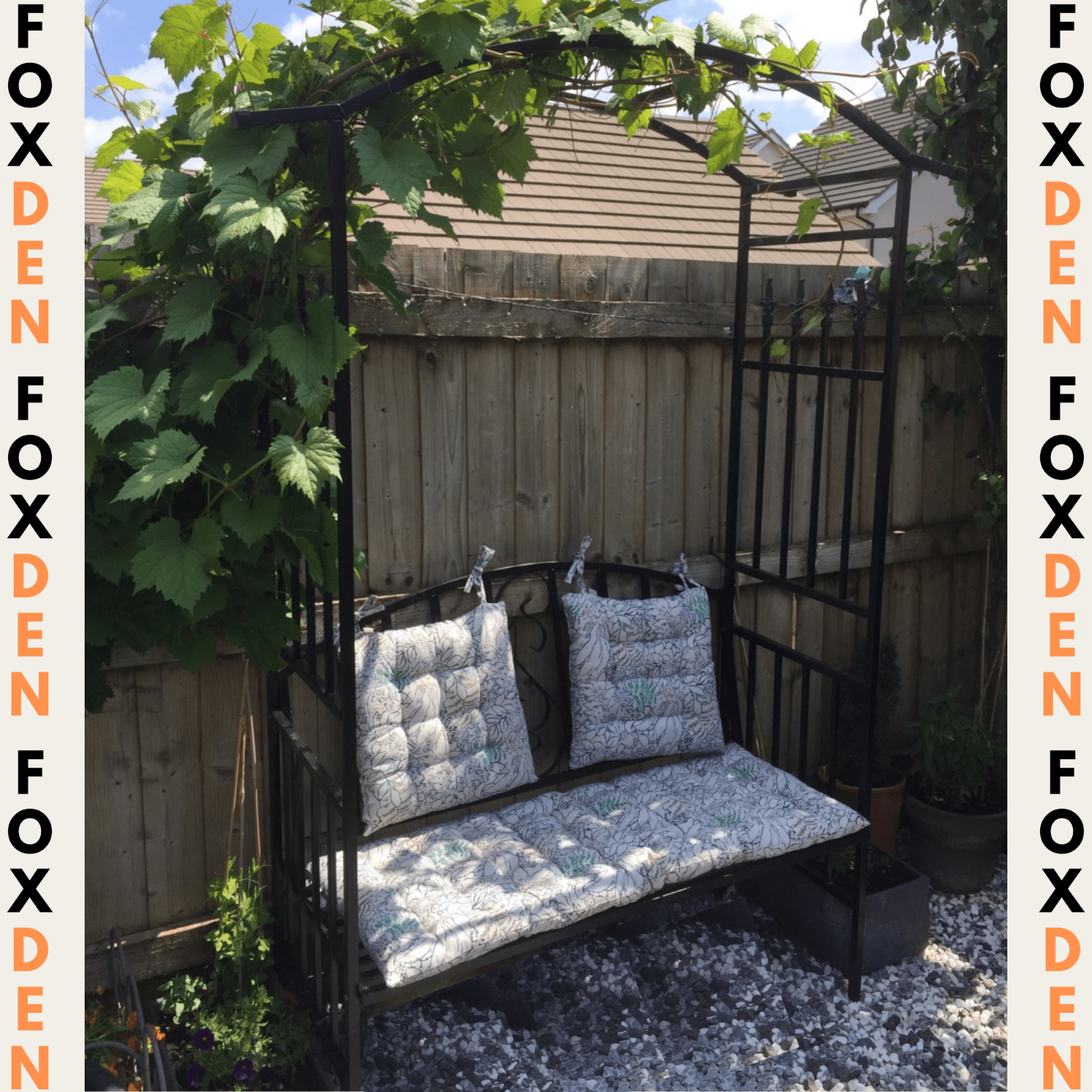 Garden Arbour Bench Seat Metal Trellis Pergola Plants Climbing Frame Support UK - Home and Garden Furniture Shop - rustic - furniture