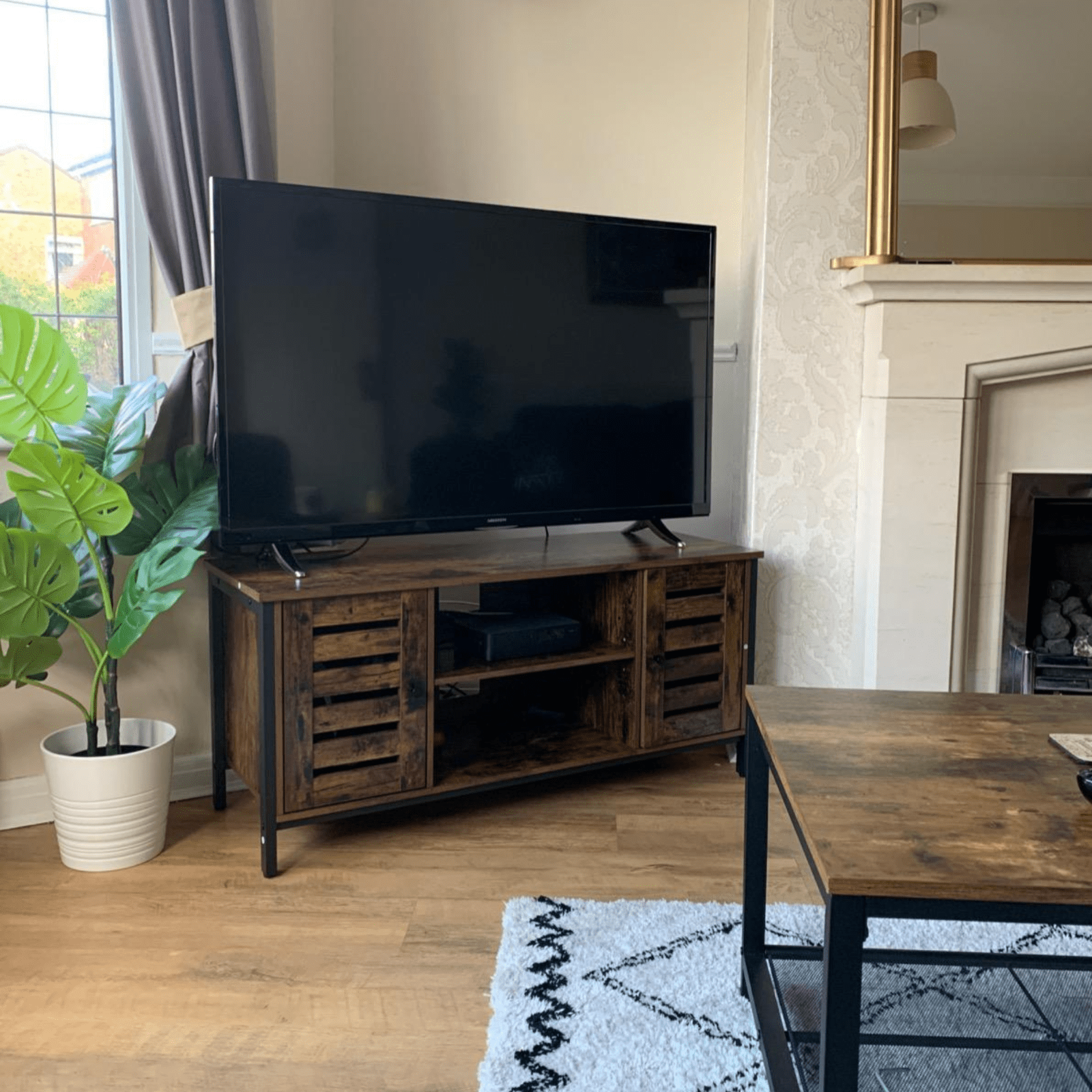 Industrial TV Stand Media Cabinet TV Unit Storage Retro Rustic TV Cabinet Doors - Home and Garden Furniture Shop - rustic - furniture