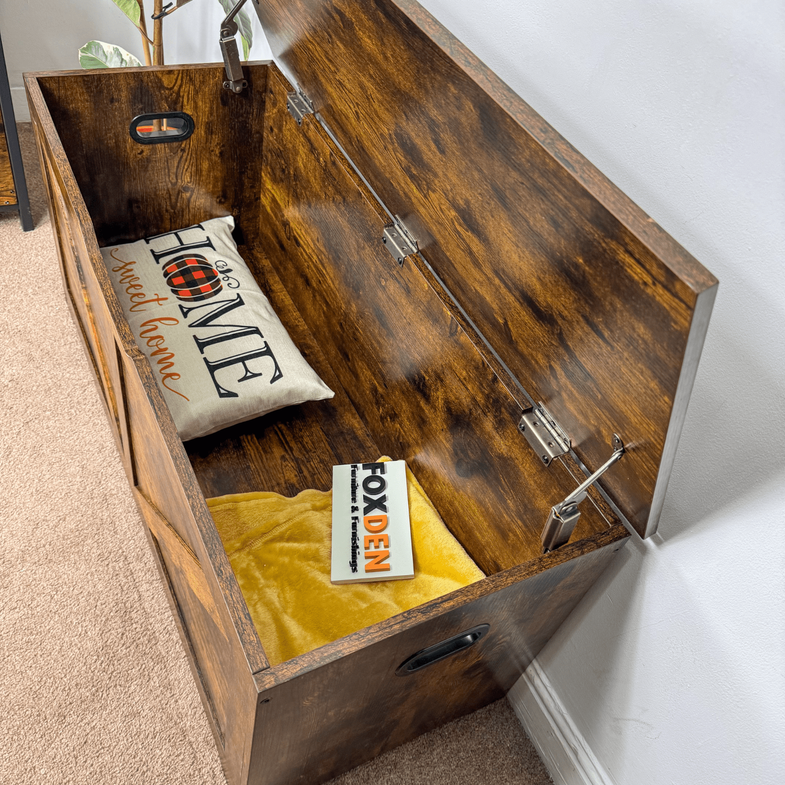 Large Rustic Storage Chest Shoe Bench Toys Trunk Box Organiser Industrial Trunk - Home and Garden Furniture Shop - rustic - furniture