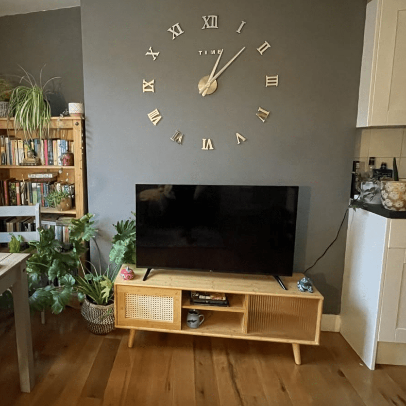 Mid Century Wooden TV Stand Unit Bamboo TV Table Entertainment Center Wood Door - Home and Garden Furniture Shop - #rustic - furniture#