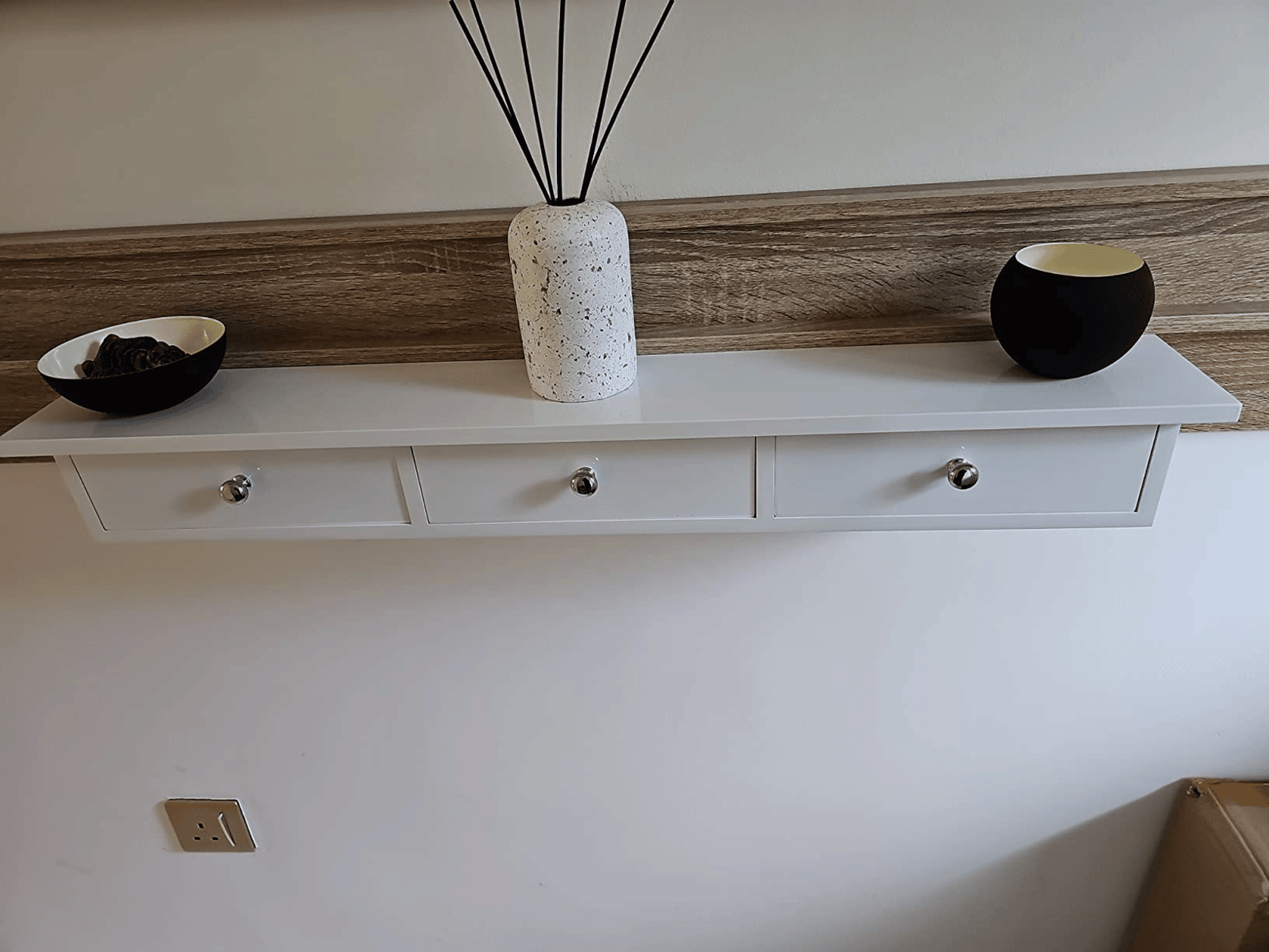 Narrow White Floating Wall Shelf 3 Drawers Modern Hanging Storage Shelving Unit - Home and Garden Furniture Shop - rustic - furniture