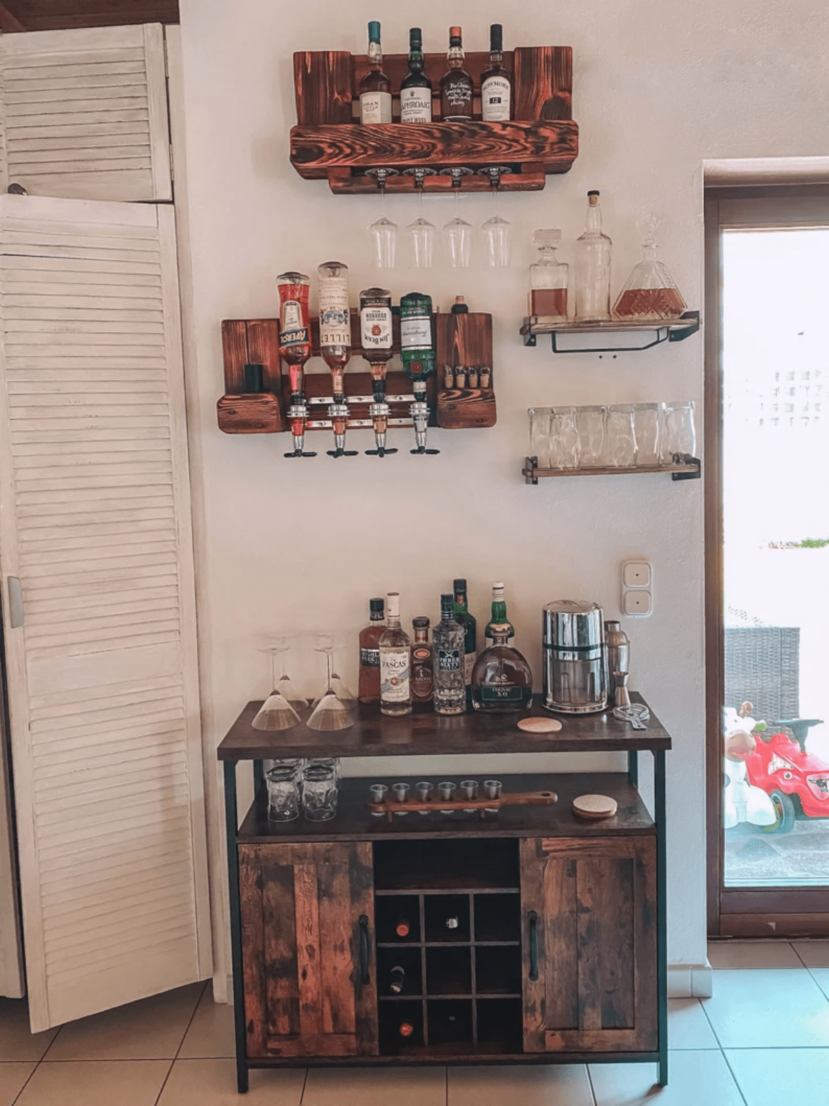 Storage Cabinet Sideboard and Buffet Table with Wine Holder Cupboard Drinks Unit - Home and Garden Furniture Shop - rustic - furniture