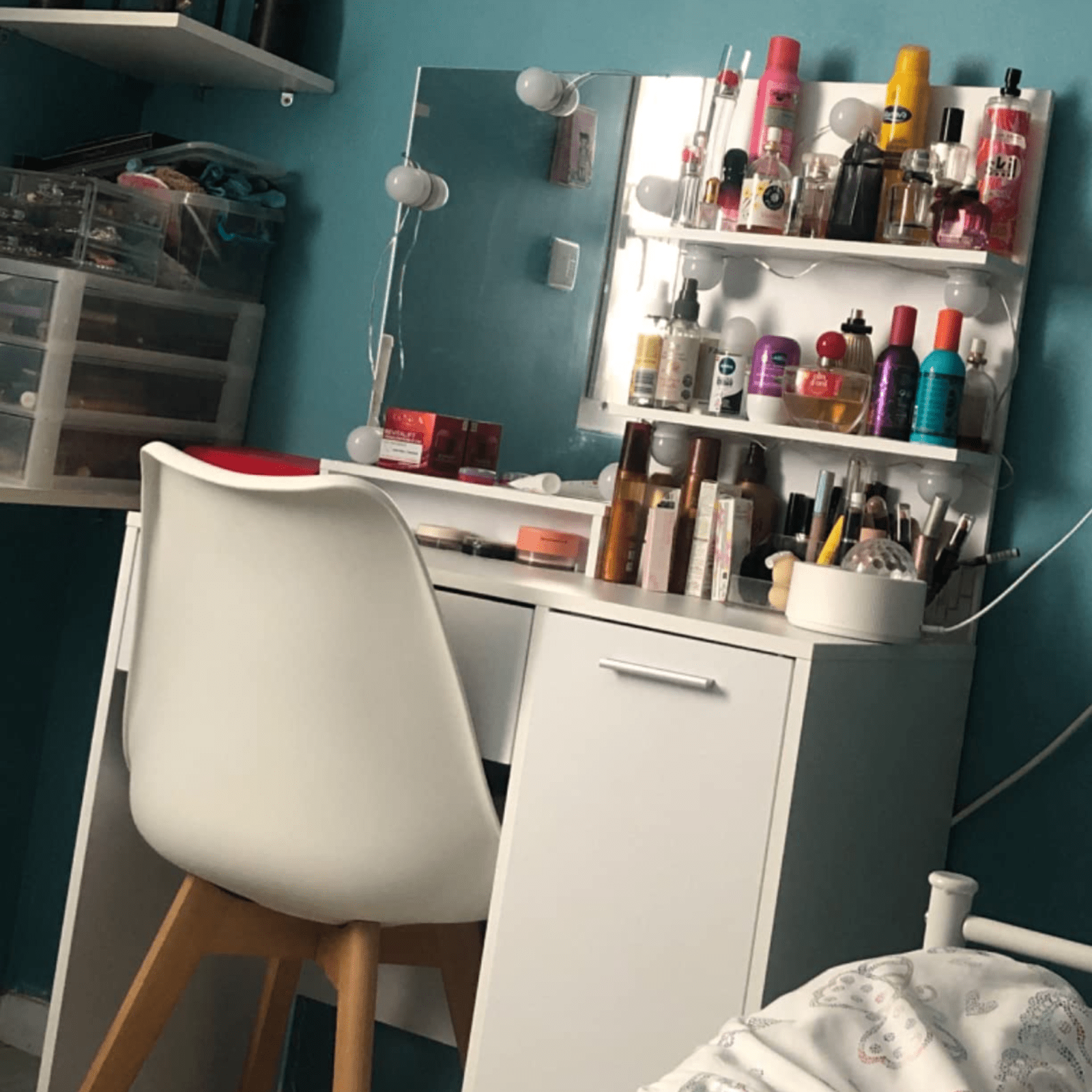 White Dressing Table Makeup Table Vanity Table Mirror Drawers Shelf Dresser Unit - Home and Garden Furniture Shop - rustic - furniture