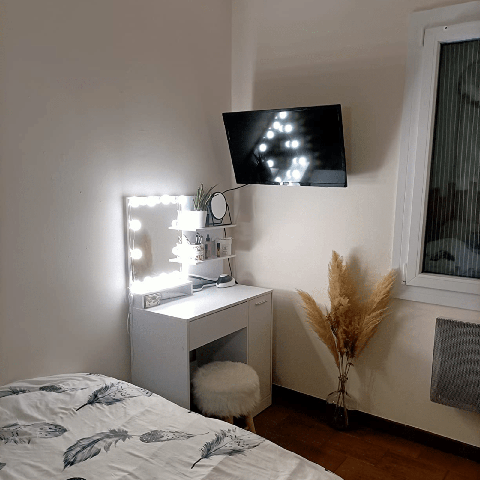 White Dressing Table Makeup Table Vanity Table Mirror Drawers Shelf Dresser Unit - Home and Garden Furniture Shop - rustic - furniture