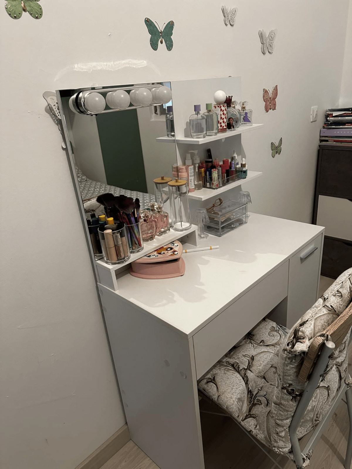 White Dressing Table Makeup Table Vanity Table Mirror Drawers Shelf Dresser Unit - Home and Garden Furniture Shop - rustic - furniture