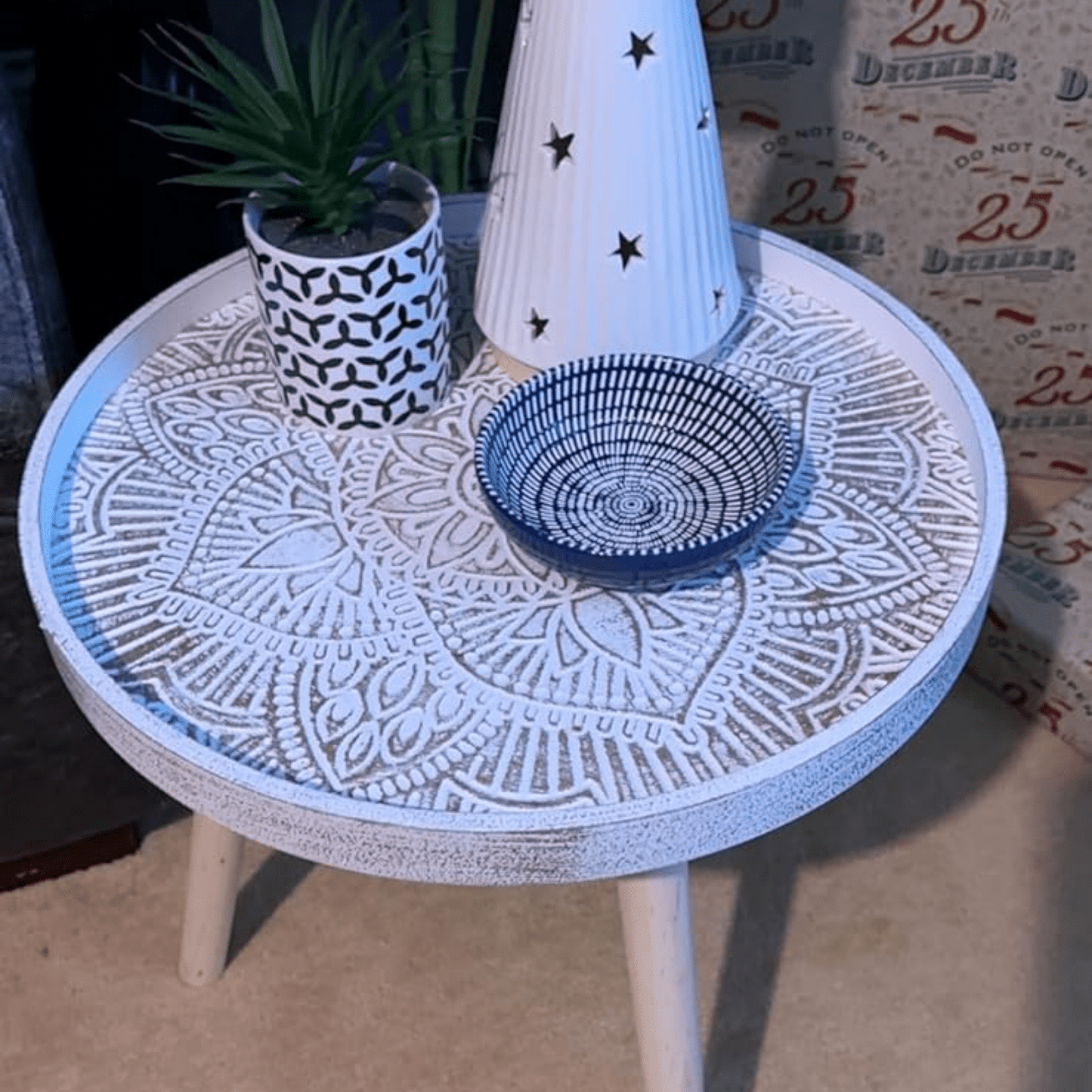 White Small Round Side Table Plant Lamp Stand Wooden Furniture Top End Pine Legs - Home and Garden Furniture Shop - rustic - furniture